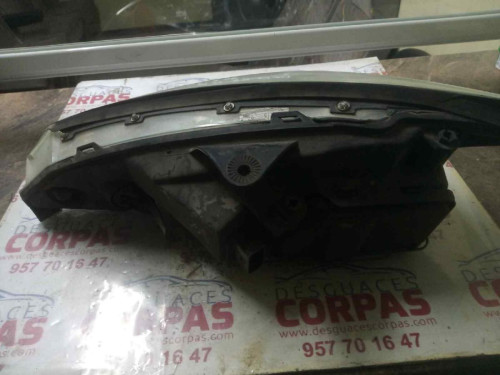 FARO DERECHO Ford FOCUS BERLINA (CAK) 