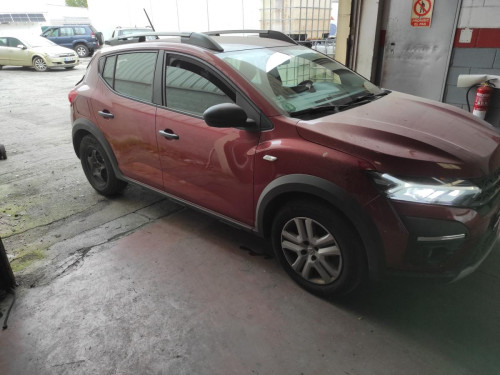 DACIA SANDERO III — vehículo donante para recambios 