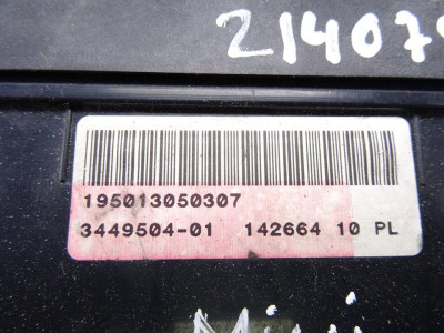 CAJA RELES / FUSIBLES