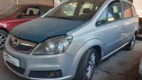 OPEL ZAFIRA B