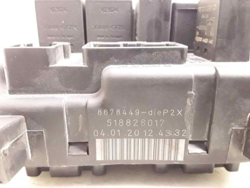 CAJA RELES / FUSIBLES Volvo S60 BERLINA 