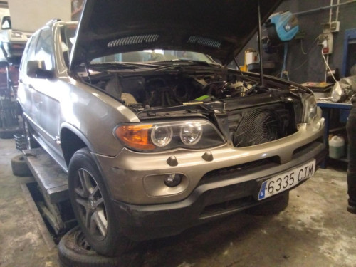 BMW SERIE X5 (E53) — автомобиль-донор на запчасти 