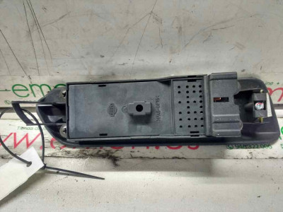 MANDO ELEVALUNAS DELANTERO IZQUIERDO, NISSAN, PRIMERA BERLINA (P11)