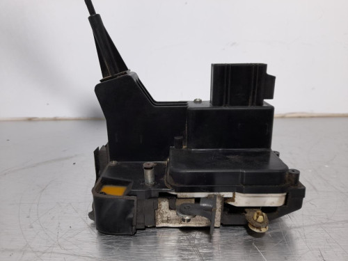CERRADURA PUERTA DELANTERA DERECHA Ford FIESTA (CBK) 
