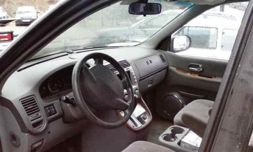 KIA CARNIVAL II (FL) — vehículo donante para recambios 