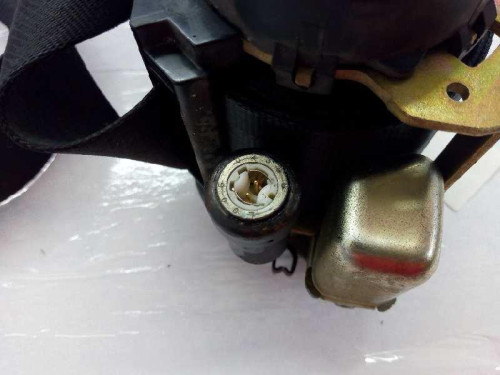  CINTURON SEGURIDAD DELANTERO DERECHO CITROEN C4 BERLINA 