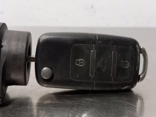 ANTIRROBO / LLAVE CONTACTO VOLKSWAGEN PASSAT BERLINA (3B3) 