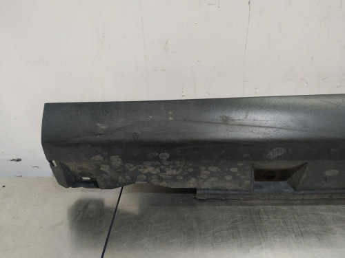  FALDON LATERAL FORD FOCUS SPORTBREAK (CEW) 