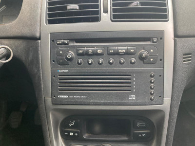SISTEMA AUDIO / RADIO CD