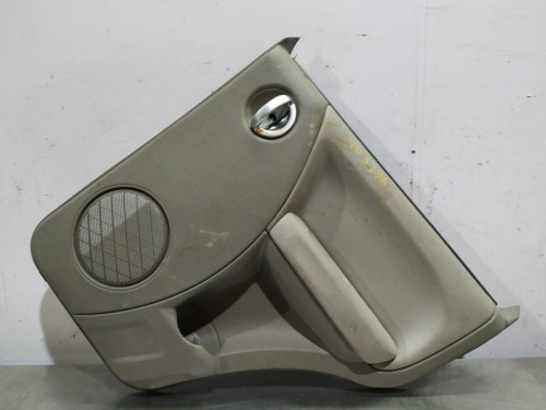  GUARNECIDO PUERTA TRASERA DERECHA CHRYSLER JEEP CHEROKEE (KJ) 
