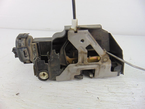 CERRADURA PUERTA DELANTERA DERECHA MERCEDES-BENZ CLASE A (BM 168) 