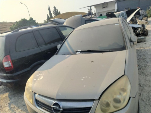  OPEL VECTRA C BERLINA 