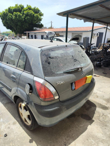 PORTON TRASERO KIA RIO (JB) 