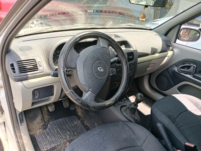 RENAULT CLIO II FASE II (B/CB0)