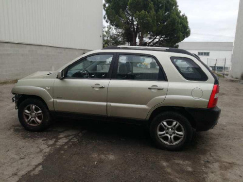 KIA SPORTAGE (KM) — vehículo donante para recambios 