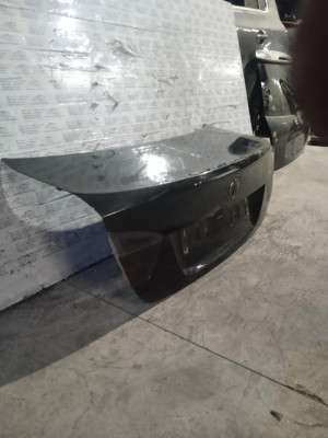PORTON TRASERO