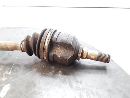 TRANSMISION DELANTERA DERECHA TOYOTA COROLLA (E12) 