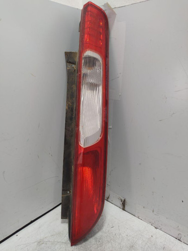  PILOTO TRASERO DERECHO Ford FOCUS BERLINA (CAP) 