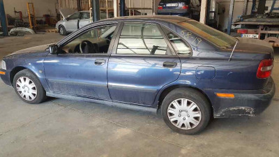 VOLVO S40 BERLINA