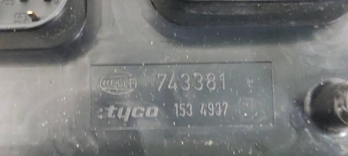 CAJA RELES / FUSIBLES Opel ASTRA H BERLINA 