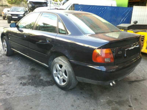  AUDI A4 BERLINA (B5) 