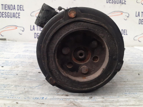  COMPRESOR AIRE ACONDICIONADO 
