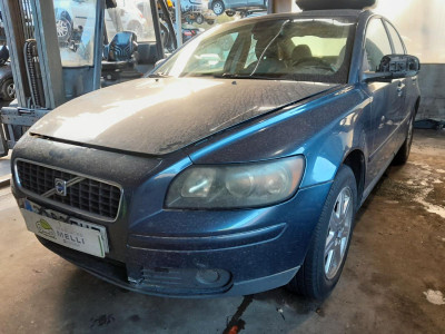 VOLVO S40 BERLINA