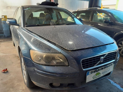 VOLVO S40 BERLINA