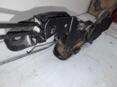CERRADURA PUERTA DELANTERA IZQUIERDA