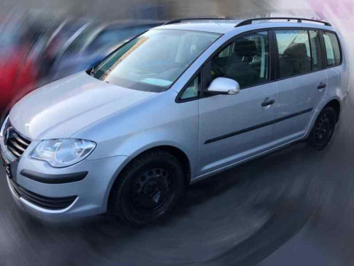  VOLKSWAGEN TOURAN (1T2) 
