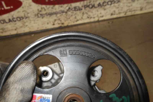 BOMBA DIRECCION Opel INSIGNIA BERLINA 