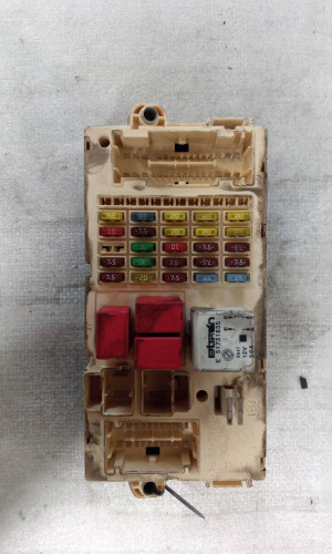 CAJA RELES / FUSIBLES FIAT STILO (192) 
