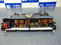 CAJA RELES / FUSIBLES