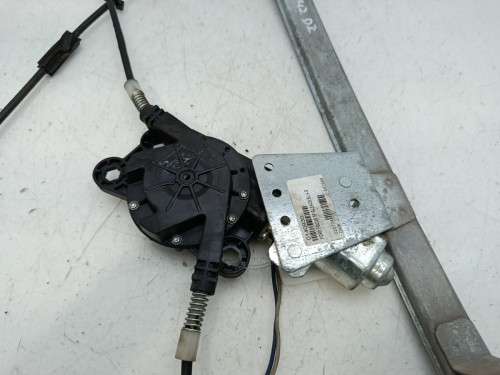 ELEVALUNAS DELANTERO IZQUIERDO Ford FOCUS BERLINA (CAK) 