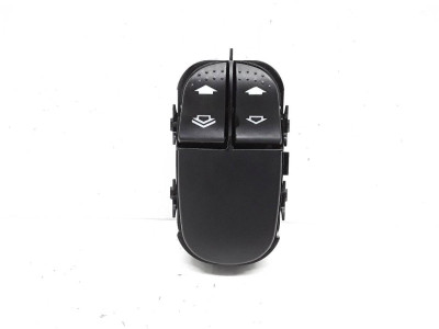 MANDO ELEVALUNAS DELANTERO IZQUIERDO, Ford, FOCUS BERLINA (CAK)