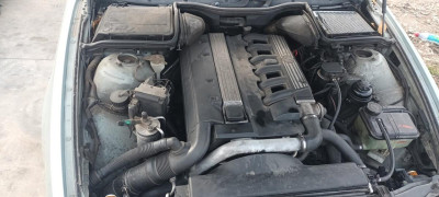 BMW SERIE 5 BERLINA (E39)