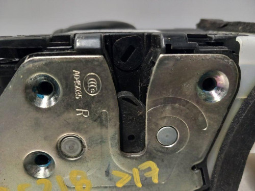  CERRADURA PUERTA DELANTERA DERECHA, KIA, CARENS (RP) 