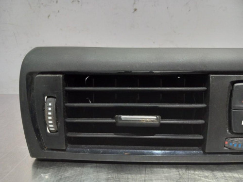  REJILLA AIREADORA BMW SERIE 1 BERLINA 5P (F20) 