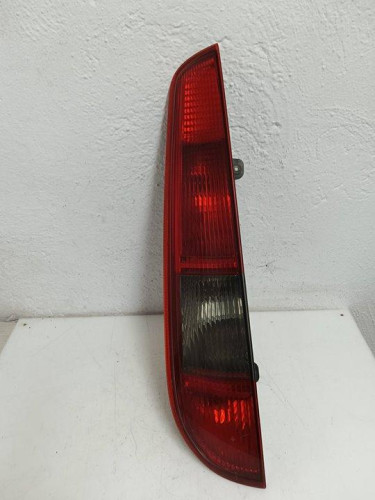  PILOTO TRASERO IZQUIERDO Ford FOCUS SPORTBREAK (CAP) 