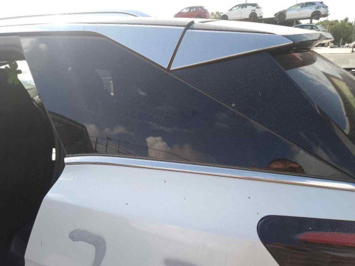 LUNA CUSTODIA TRASERA IZQUIERDA Peugeot 3008 
