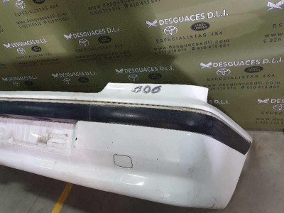 PARAGOLPES TRASERO