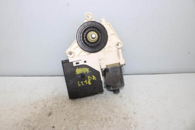 MOTOR ELEVALUNAS DELANTERO DERECHO