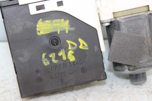 MOTOR ELEVALUNAS DELANTERO DERECHO BMW SERIE 1 BERLINA (E81/E87) 