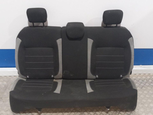  ASIENTOS TRASEROS DACIA SANDERO II 