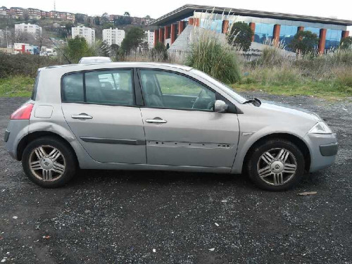 RENAULT MEGANE II BERLINA 5P 