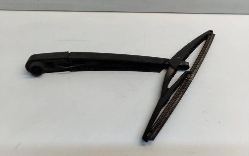 BRAZO LIMPIA TRASERO PEUGEOT 2008 
