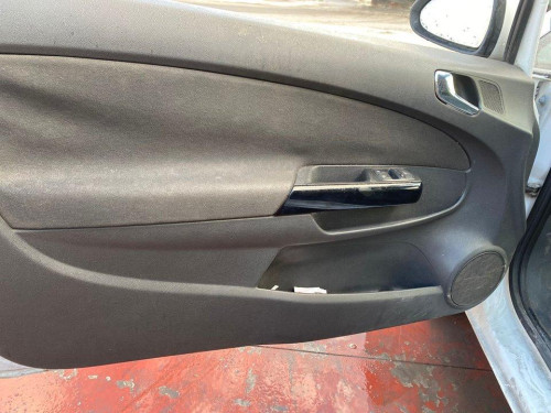  OPEL CORSA D 