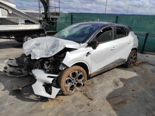 RENAULT CAPTUR II — автомобиль-донор на запчасти 