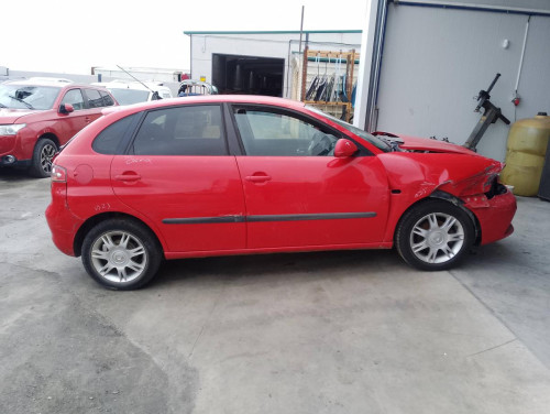 SEAT IBIZA (6L1) — автомобиль-донор на запчасти 
