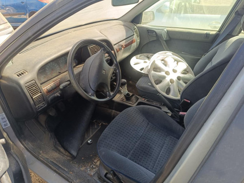 CITROEN XANTIA BERLINA 